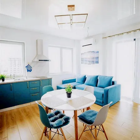 Roses-endless Summer Apartment Navodari