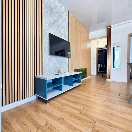 Apartment Roses-endless Summer *